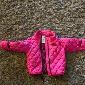 Girls The North Face puffer coat